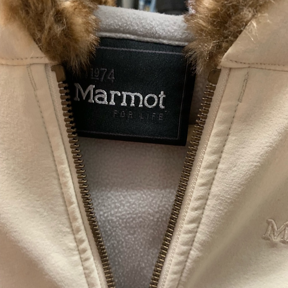 Marmot Jacket - Picture 4 of 5